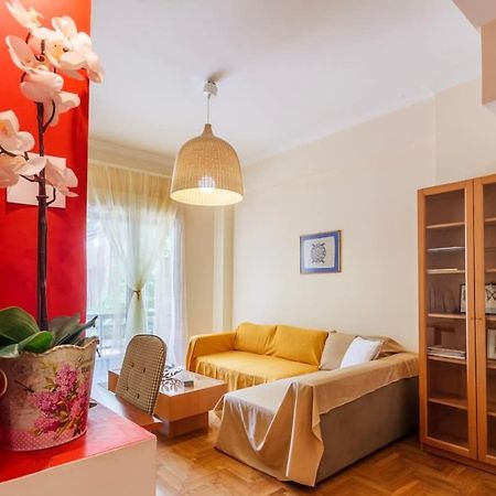 Athens Strawberry Hideaway - City Chic Retreat מראה חיצוני תמונה