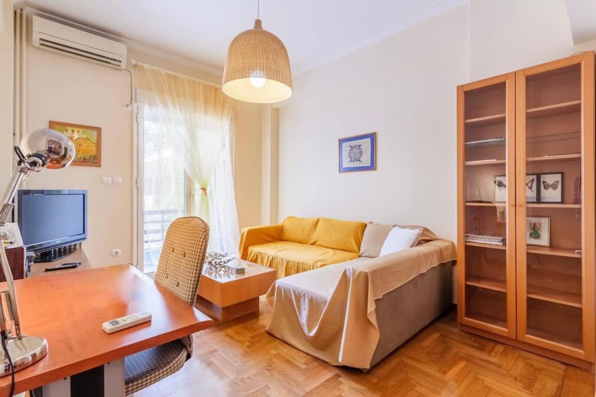 Athens Strawberry Hideaway - City Chic Retreat מראה חיצוני תמונה